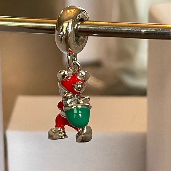 NIB Authentic Pandora x Disney Mickey Mouse Santa dangle charm - Picture 3 of 10